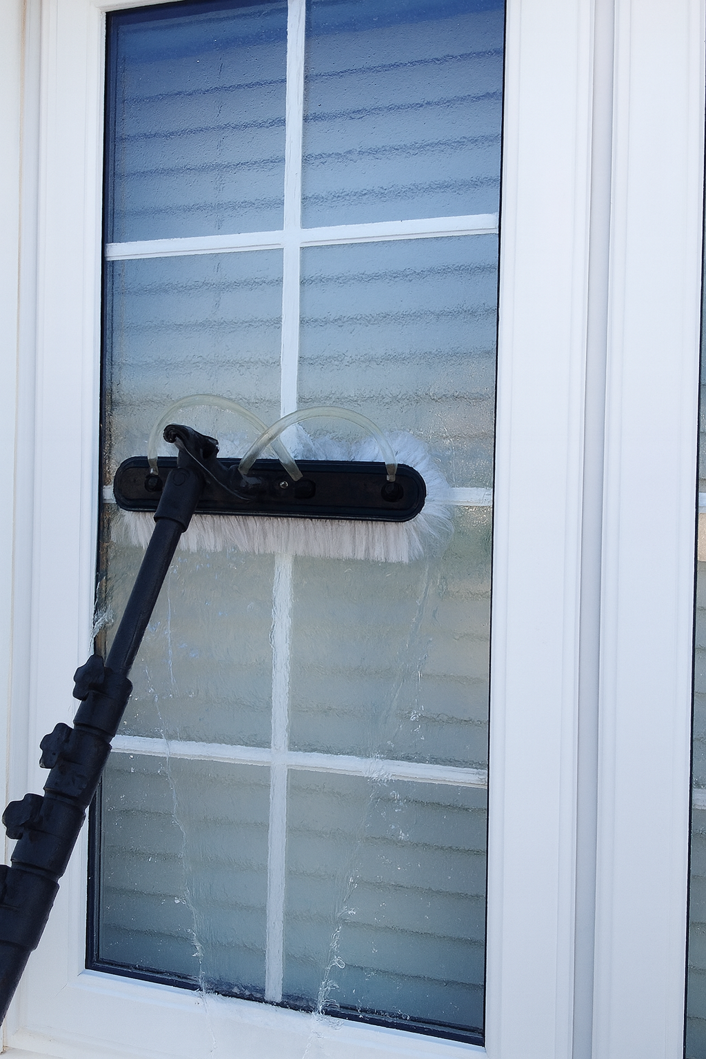 Reach and Wash window cleaning